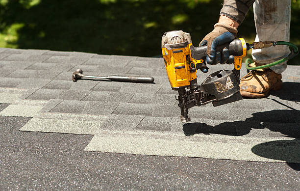 Best Best Roofing Contractors  in Cloverdale, VA